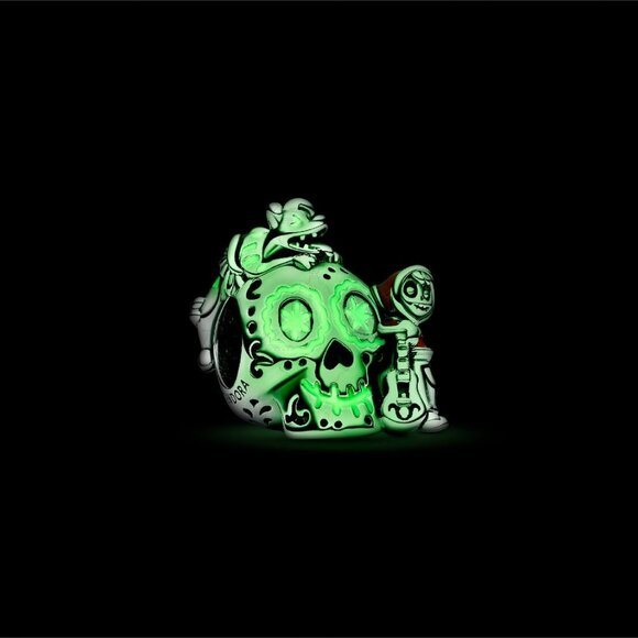 Pandora Disney Pixar Coco Miguel & Dante Skull Glow-in-the-dark Charm - Picture 3 of 5